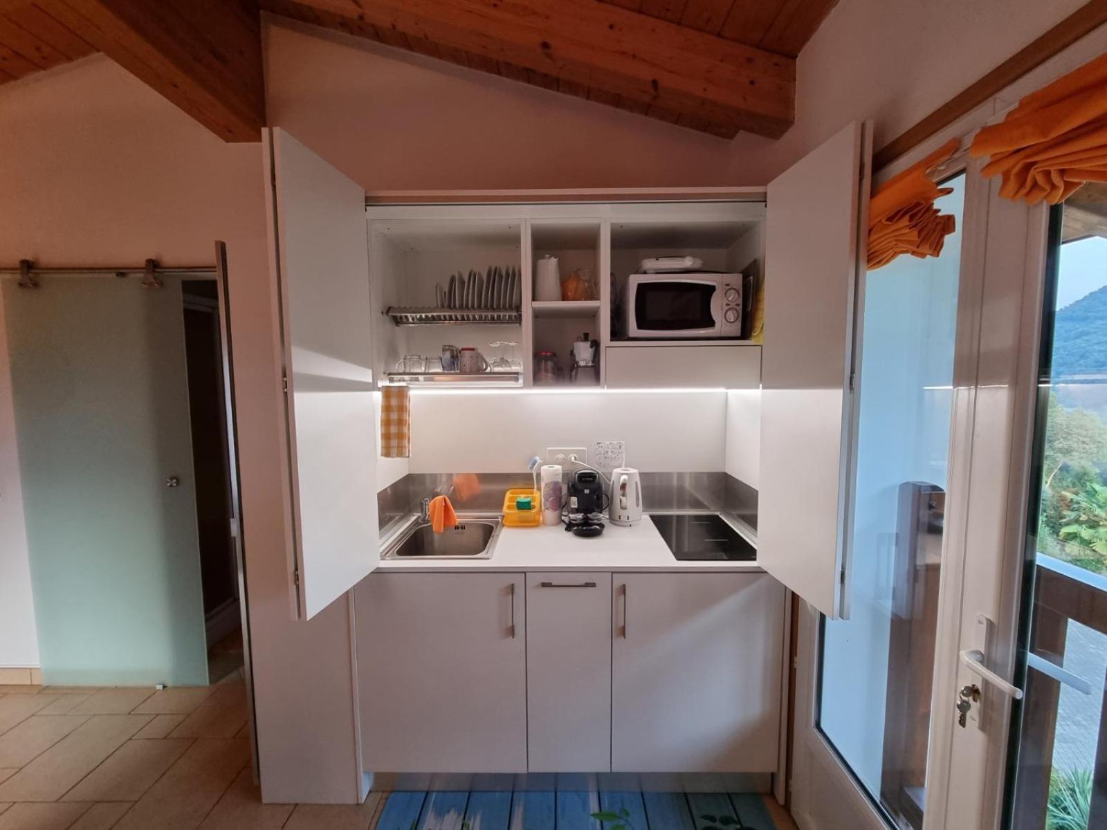 La Nave B&B Monteggio Pokoj fotografie